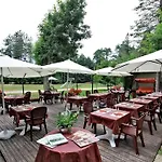 La Charmille 2* Escoire