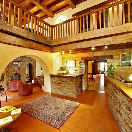 La Charmille Hotel 2*