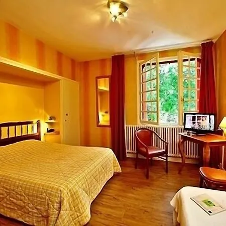 La Charmille Hotel