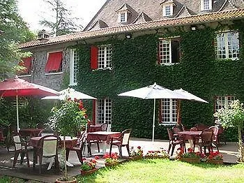 La Charmille Hotel
