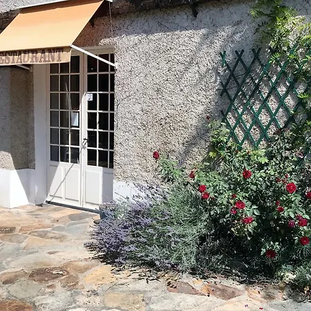 La Charmille Escoire