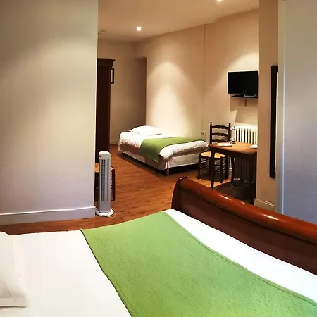 La Charmille 2* Escoire