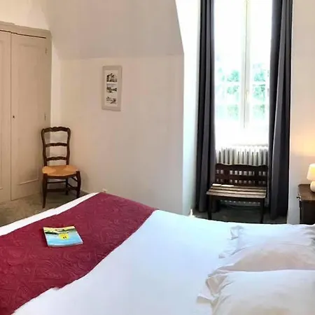 La Charmille 2* Escoire