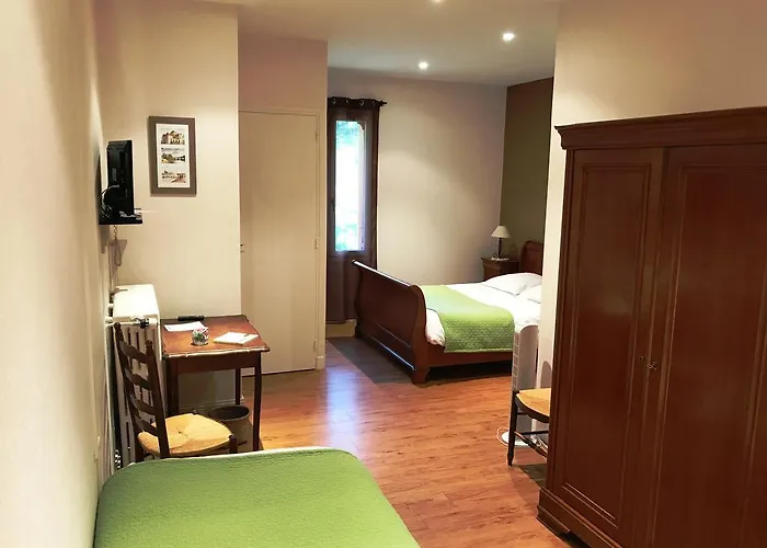 La Charmille 2* Escoire